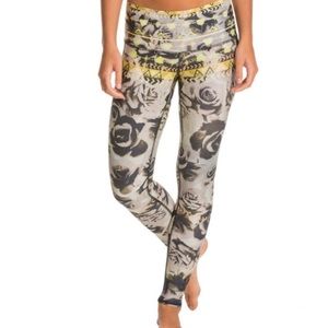 Teeki Desert Rose Legging